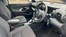 Toyota Yaris 1.5 Hybrid Design 5dr CVT Hybrid Hatchback